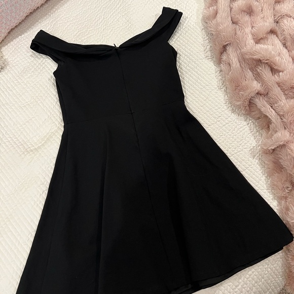 Lulus LBD - Picture 3 of 4